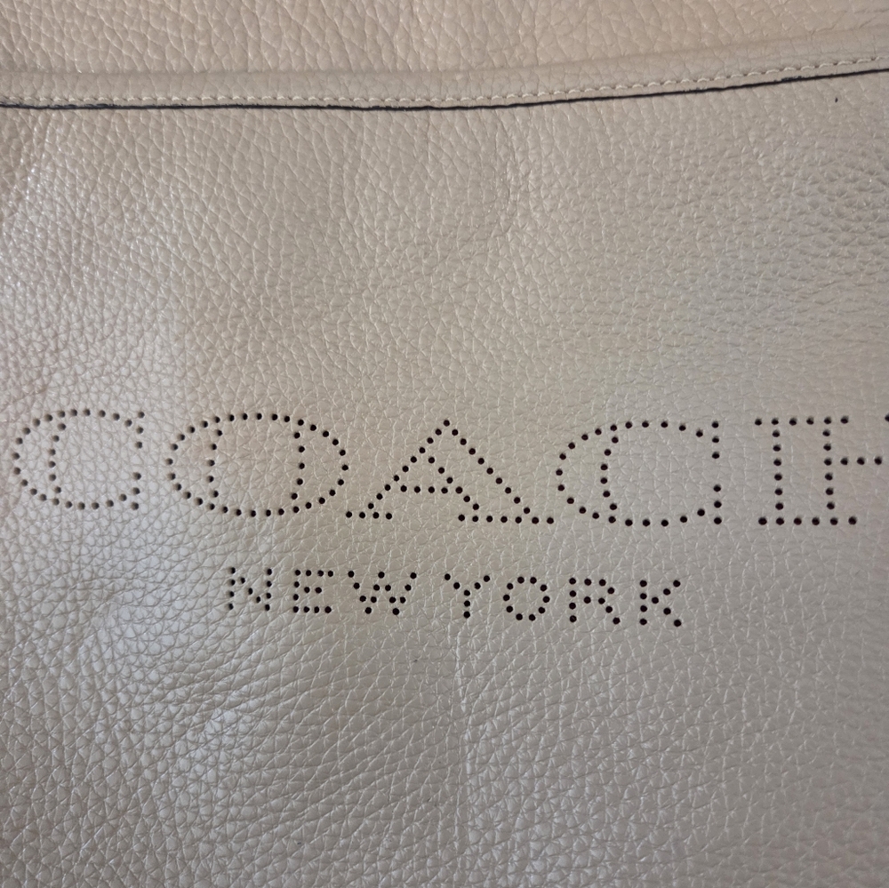 Coach File Beige Leather Crossbody Bag Logo - Picture 9 of 15